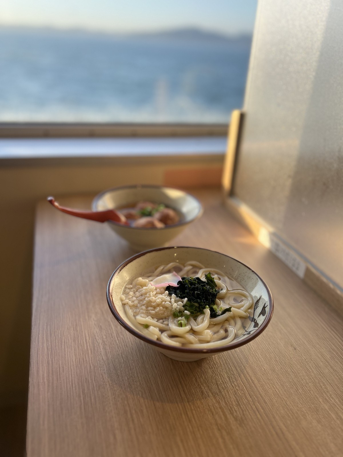 船内で食べたうどん