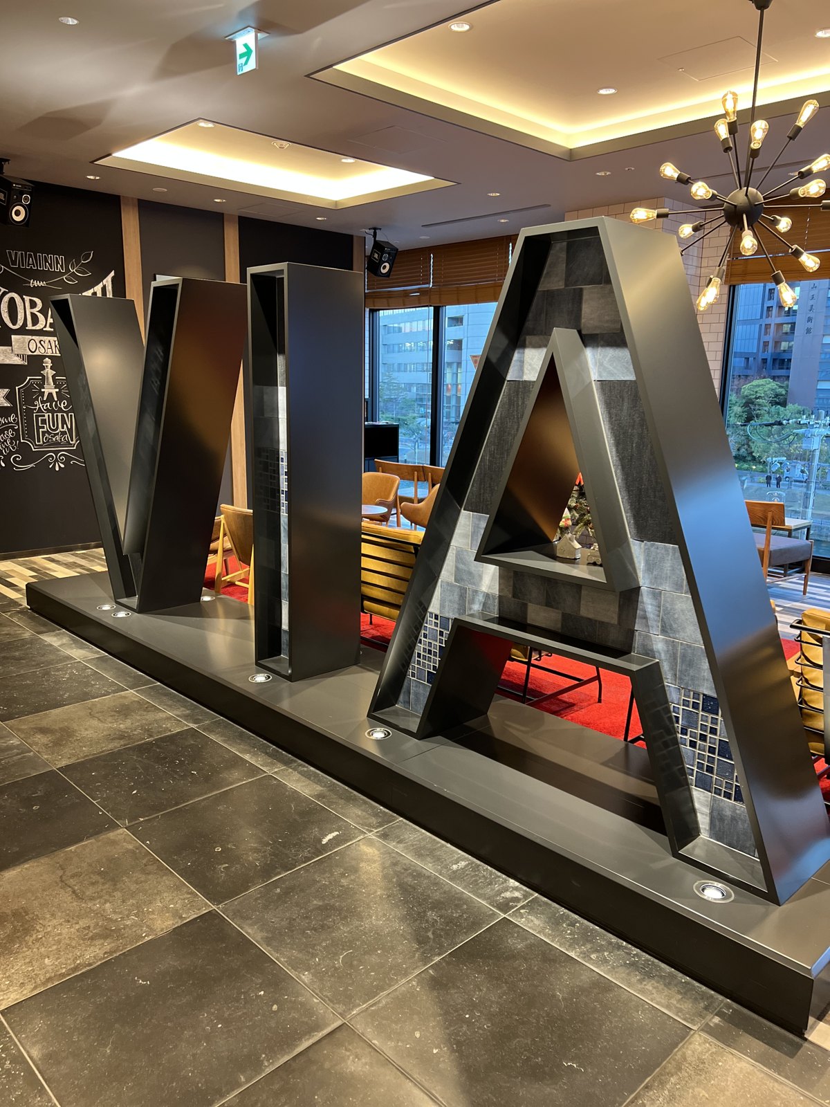 ヴィアインプライム大阪京橋は子連れにどう?添い寝無料・大浴場・朝食ビュッフェを家族で使った体験談